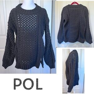 POL Chunky Open Weave Sweater
Gray Tone Zipper Fun Detail Sz Small Leather Tag